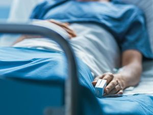 Wanita Ini Tewas Usai Jalani Operasi Pembesaran Bokong