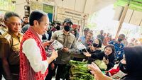 Blusukan ke Pasar Kemuning, Jokowi Puji Inflasi Pontianak