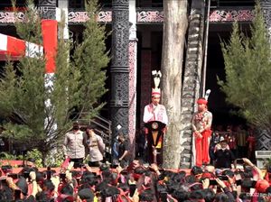 Jokowi di Depan Masyarakat Dayak: Apakah Saudara Benar Dukung IKN?