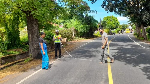 Lokasi kecelakaan maut yang menewaskan pelajar SMA di Seririt, Buleleng, Selasa (29/11/2022).