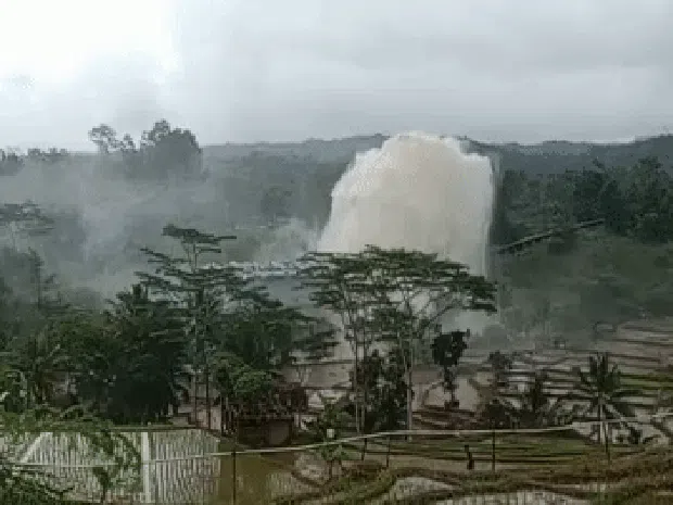 Kondisi PLTM di Bungbulang, Garut yang jebol