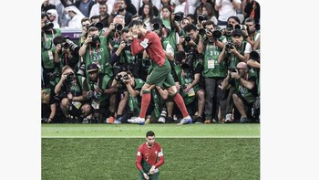 Semua mata tertuju pada Ronaldo. Foto: Twitter