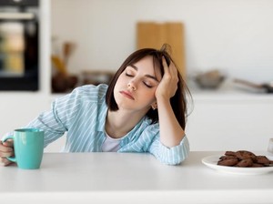 Bukannya Bikin Semangat, Asupan 5 Makanan Ini Picu Lelah dan Stres