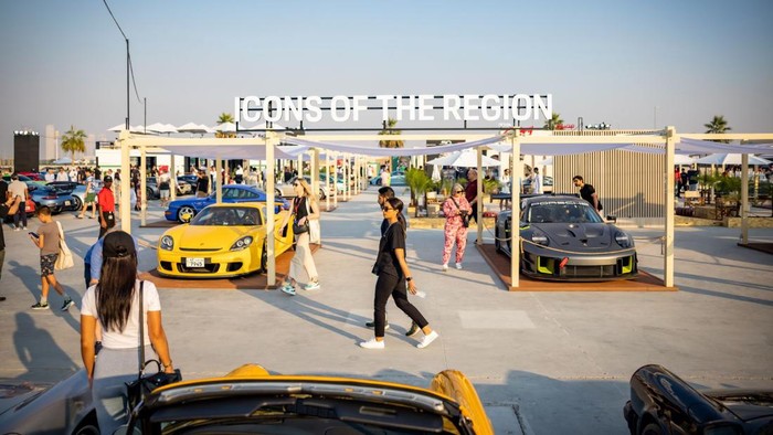 Suasana festival 'Icons Of Porsche' di Dubai, Uni Emirat Arab, Minggu (27/11/2022).