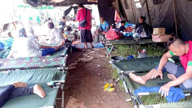Para pengungsi korban gempa Cianjur.