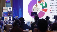 Dalam sambutannya di acara Indonesia Digital Economy Conference, Selasa (29/11/2022) mengatakan, Ekonomi digital Indonesia diprediksi akan mencapai akumulasi nilai pembelian atau GMV senilai US$ 77 miliar pada tahun 2022, setelah tumbuh sebesar 22% selama setahun terakhir. Hingga tahun 2025, ekonomi digital diproyeksikan mencapai US$ 130 miliar, dan diperkirakan akan tumbuh lebih dari tiga kali lipat di kisaran US$ 220-360 miliar pada tahun 2030.