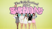 Red Velvet menggelar jumpa pers sebelum merilis album Birthday pada 28 November 2022. Foto: (dok. SM Entertainment)