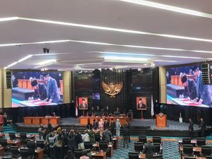 Tok! Pemprov dan DPRD Sahkan APBD DKI 2023 Rp 83,78 Triliun