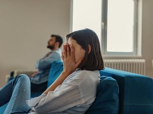 Kisah Menantu Selingkuh Dengan Mertua, Wanita Ini Dikhianati Suami Saat Sakit