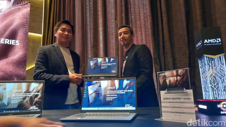 AMD Indonesia hadirkan jajaran prosesor Ryzen 7020 Series terbaru. Prosesor AMD Ryzen 7020 Series mentenagai jajaran laptop dengan daya baterai 12 jam.