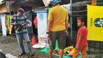 Dijual Mahal, Bendera Negara Piala Dunia Laris Manis di Ternate