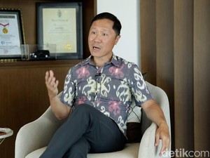 Tonton Sekarang! Siasat Generasi ke-3 Djokosoetono Jaga Kepak Sayap Blue Bird