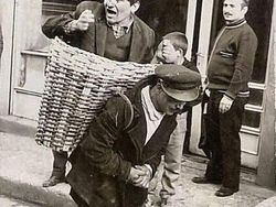 Foto Bersejarah yang Langka, Pernah Ada Kejadian Macam Itu