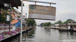 Meski Tidak Mewah, Kapal Rakyat Bangkok Jadi Andalan