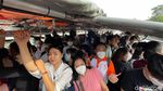 Meski Tidak Mewah, Kapal Rakyat Bangkok Jadi Andalan