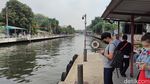 Meski Tidak Mewah, Kapal Rakyat Bangkok Jadi Andalan