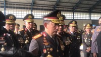 Kapolri Jenderal Listyo Sigit saat memberikan keterangan perihal penyerahan dua jasad kru helikopter yang jatuh di Belitung Timur. (Rumondang Naibaho/detikcom)