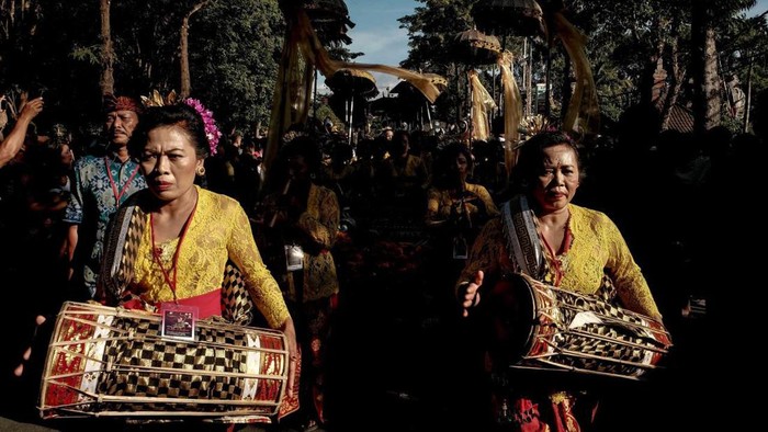 Kebaya Khas Indonesia