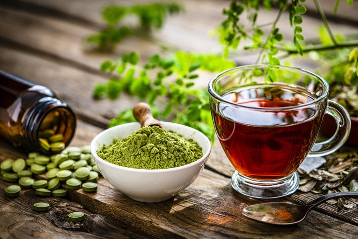 5 Khasiat Teh Daun Kelor, Sehatkan Jantung hingga Bikin Tidur Nyenyak