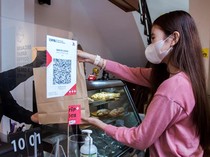 Pedagang Pakai QRIS Kena Biaya 0,3%, Begini Hitungannya