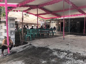 Rumah Duka Korban Helikopter Jatuh Aipda Joko Mudo di Sragen Didatangi Pelayat