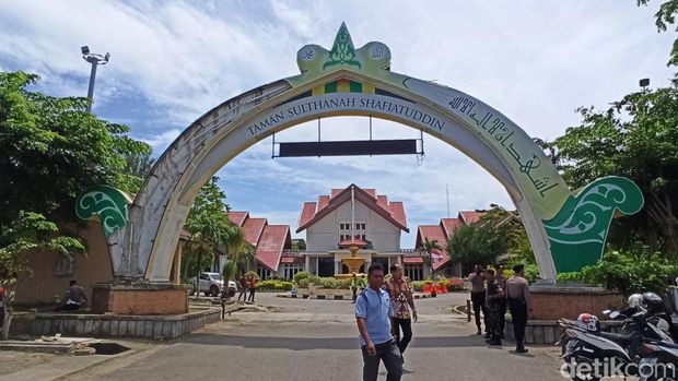 Taman Ratu Safiatuddin Banda Aceh