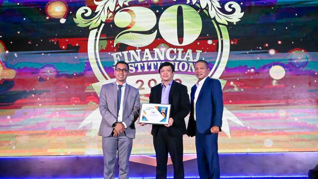 Tugu Insurance Raih 2 Penghargaan Financial Institution Awards 2022