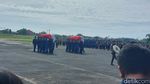 Kapolri Pimpin Penyerahan 2 Jasad Kru Helikopter Jatuh di Babel