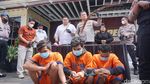 7 Anggota Gangster Gukgukguk Ditangkap, Celurit-Pedang-Stik Golf Disita