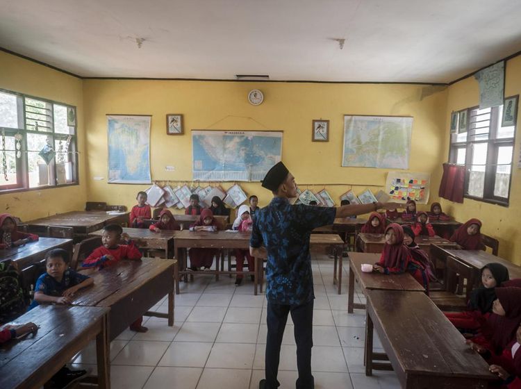 Asyik! Guru Honorer di Lebak Dapat Dana Insentif