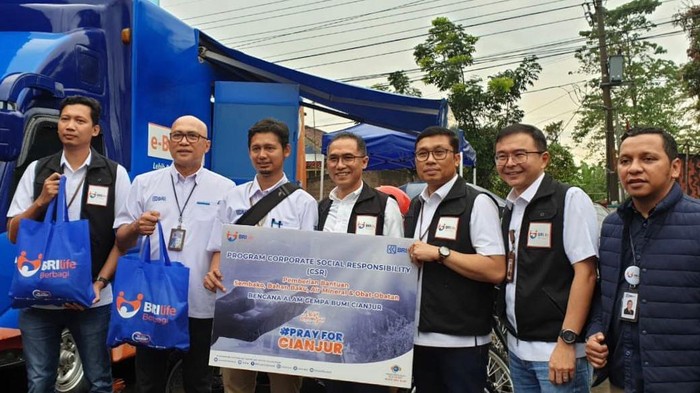Bantuan untuk Warga Terdampak Gempa Cianjur Terus Mengalir Bantuan untuk Warga Terdampak Gempa Cianjur Terus Mengalir