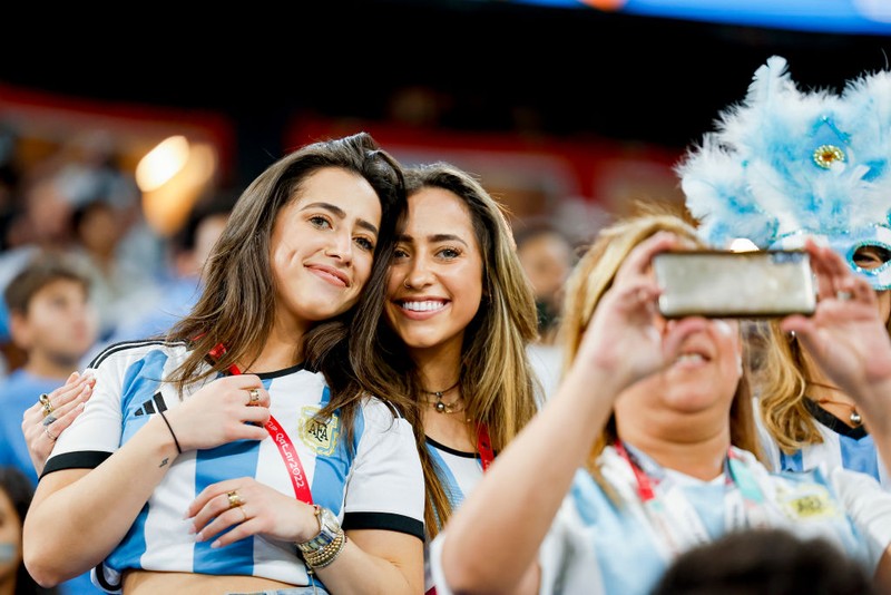 Fans wanita Piala Dunia