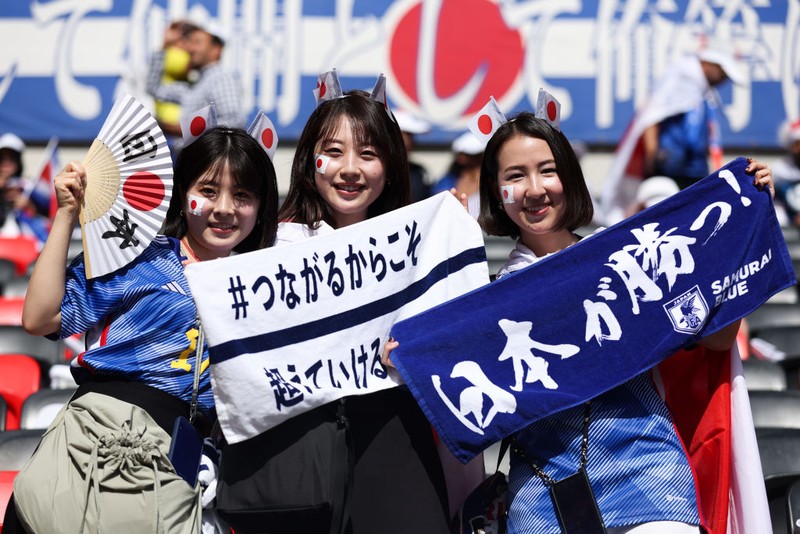 Fans wanita Piala Dunia