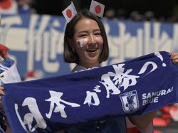 Potret Fans Wanita Menawan di Piala Dunia 2022