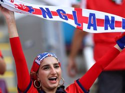 Potret Fans Wanita Menawan di Piala Dunia 2022