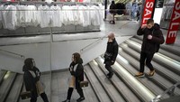 H&M menutup seluruh tokonya sebagai bentuk protes atas serangan Rusia ke Ukraina.  