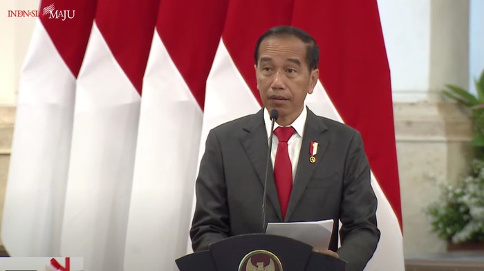 Jokowi Ungkap Ruwetnya Masalah Mafia Tanah: Bisa Bikin Saling Bunuh! Jokowi Ungkap Ruwetnya Masalah Mafia Tanah: Bisa Bikin Saling Bunuh!
