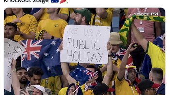 Fans Australia minta ada libur nasional setelah mengalahkan Denmark. Foto: Twitter