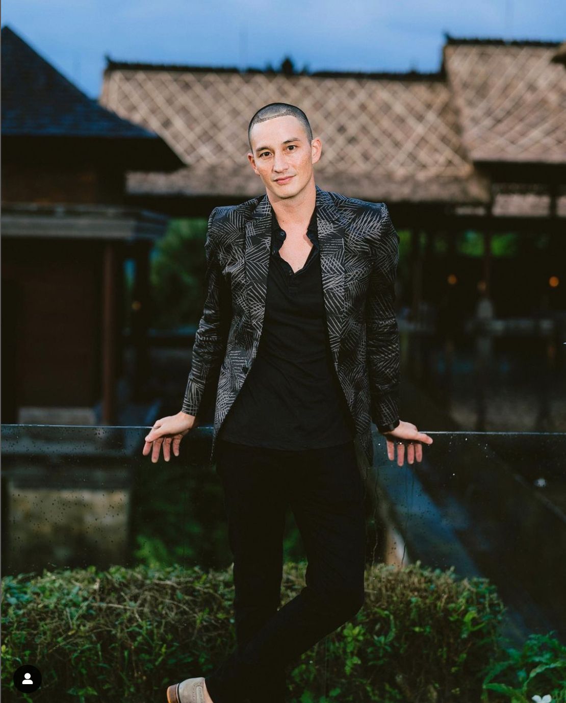 Mike Lewis Mike Lewis