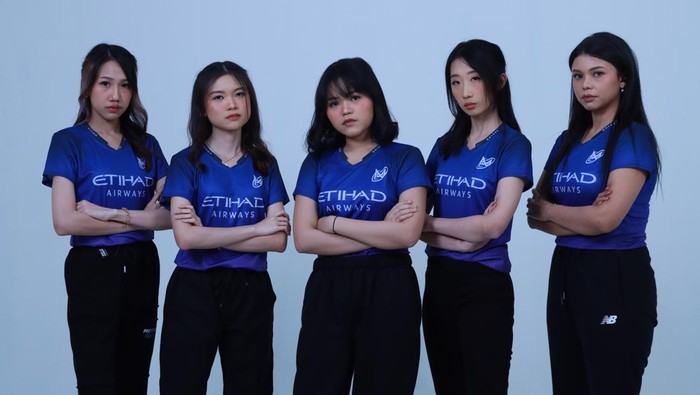 Tim Mobile Legends wanita tier dua, Nigma Galaxy, sukses menyabet gelar juara UniPin Ladies Development Series 2022. Mereka pun membocorkan kunci suksesnya.