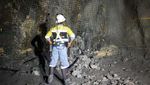 Potret Terowongan di Halmahera Diledakkan Demi Dapat Emas