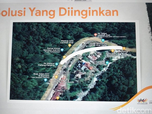 Berdasar Project Plan, rencananya akan dibuat jalur opsional ke air terjun, sehingga bisa membangun plaza untuk berwisata tanpa mengganggu bangunan yang sudah ada. Selanjutnya, memperdalam gorong-gorong untuk mengatasi limpahan air terjun untuk mengatasi banjir yang sering terjadi. Syanti Mustika/detikcom Berdasar Project Plan, rencananya akan dibuat jalur opsional ke air terjun, sehingga bisa membangun plaza untuk berwisata tanpa mengganggu bangunan yang sudah ada. Selanjutnya, memperdalam gorong-gorong untuk mengatasi limpahan air terjun untuk mengatasi banjir yang sering terjadi. Syanti Mustika/detikcom