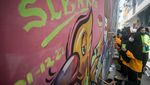 Sambut Hari Disabilitas Internasional, Pelajar SLB Belajar Bikin Mural