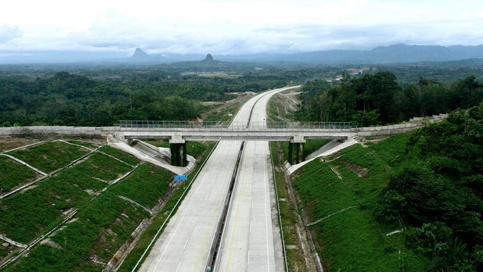 PT Hutama Karya (Persero) (Hutama Karya) selaku pengelola Jalan Tol Trans Sumatera (JTTS) dalam waktu dekat akan segera mengoperasikan tanpa tarif jalan tol Lubuk Linggau - Curup Bengkulu Seksi 3 Bengkulu – Taba Penanjung sepanjang 17,60 Km.