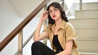 Shani JKT48 menyebut kejadian dipepet oknum fans terjadi bukan sekali dua kali yang menyebabkan rasa tak nyaman dan lapor ke petugas berwajib. (Foto: dok Instagram)
