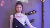 Iya (ditangkap). Aku nggak ketemu, tapi pihak JKT48 yang ketemu habis itu lapor, habis itu ada tindak lanjut, ujar Shani JKT48. (Foto: dok Instagram)
