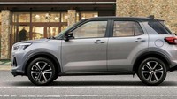 Subaru Rex mengusung desain khas SUV compact, yakni agak mungil dengan lekukan di sejumlah bagian. Foto: Subaru Global.