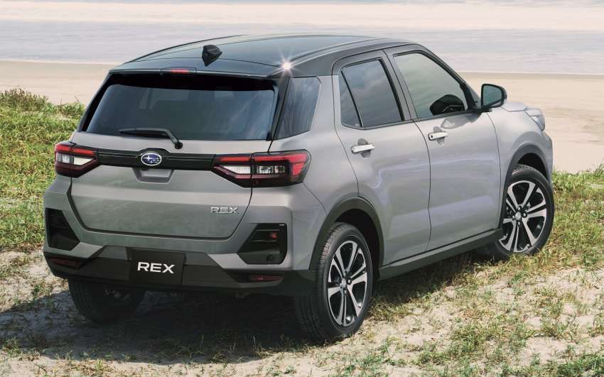Subaru Rex yang jadi mobil rebadged Daihatsu Rocky di Jepang.
