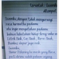 Niat hati ingin mengetes kepekaan suami dengan memberikan kode melalui surat cinta yang satu ini. Ya semoga pak suami paham dan bisa langsung menaikkan uang bulanan jadi berkali-kali lipat yaa.. Foto: 1cak.com