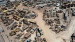 Tumpukan Mobil dan Ban Bekas Cemari Gurun Atacama Chile